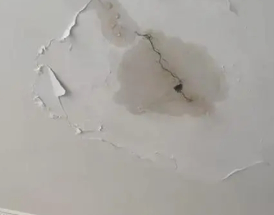 景县阳台漏水维修公司分享下屋面防水工程质量问题原因分析